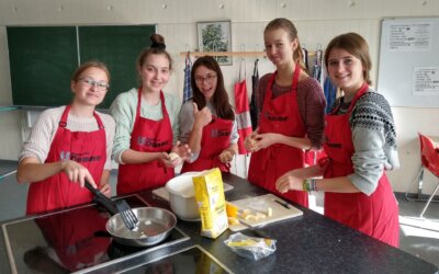 ¡Qué rico! Arepas de queso im Spanischunterricht – Interkulturelles Lernen im WPU